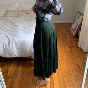 Vintage long green skirt xs/s